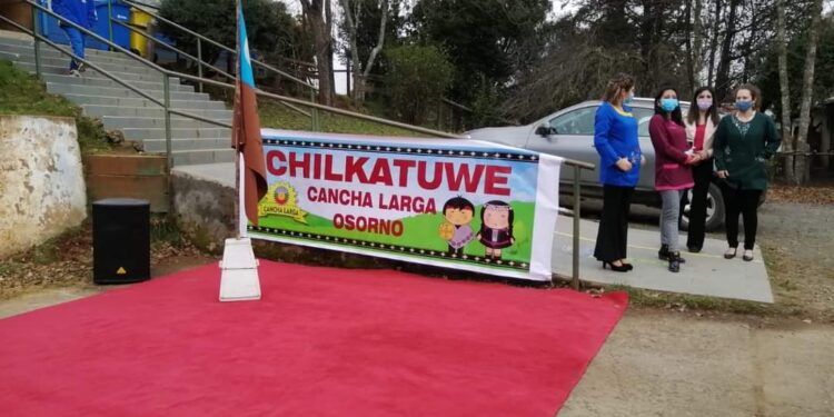 Escuela rural de Cancha Larga suspende clases tras detectarse dos casos positivos de covid.