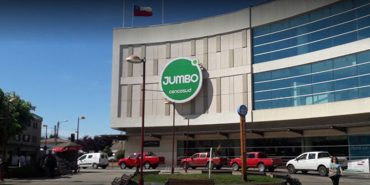 CUT y CNC analizan proyecto que busca el cierre del comercio a las 19 horas
