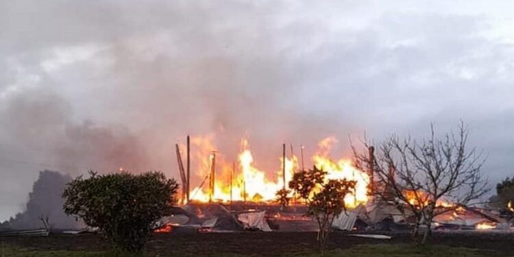 Confirman que el origen del incendio en la casa del alcalde de Puerto Octay fue en una estufa