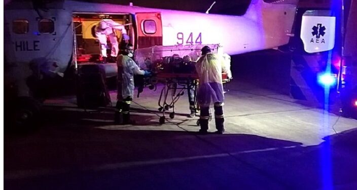 Evacuan a paciente Covid-19 en  un avión DHC-6 “Twin Otter” desde Chaitén