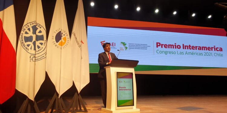 Rector ULagos es reelecto presidente de la Organización Universitaria Interamericana