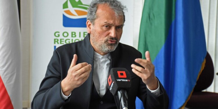 Gobernador Vallespin: “la región de Los Lagos no requiere un Estado de Excepción”.