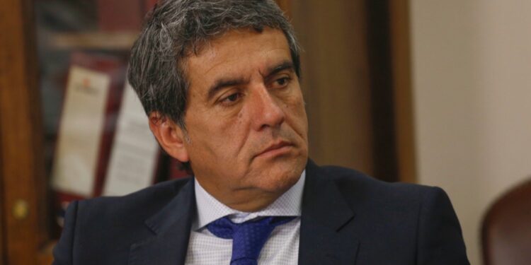 Diputado Santana pide reforzar vigilancia en pasos fronterizos habilitados y clandestinos de la Región de Los Lagos