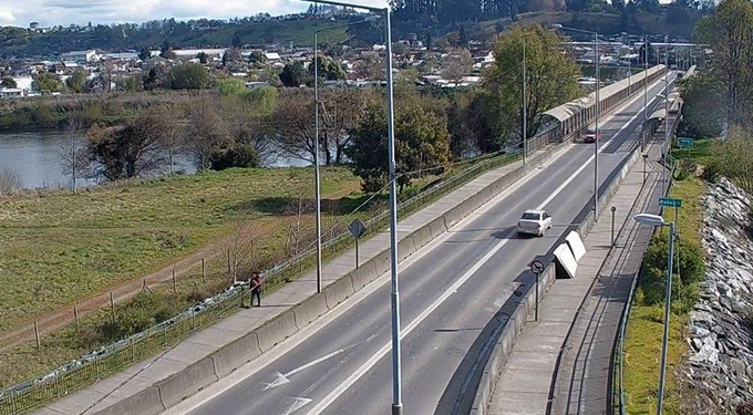 Osorno: Por trabajos de conservación mantendrán cerrados 2 días el puente Chaurakawin
