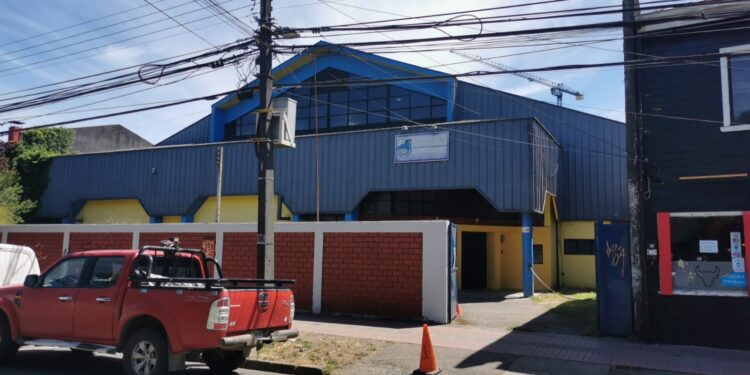 Osorno: Habilitan gimnasio del LERO para recibir ayuda para familias damnificadas de Castro