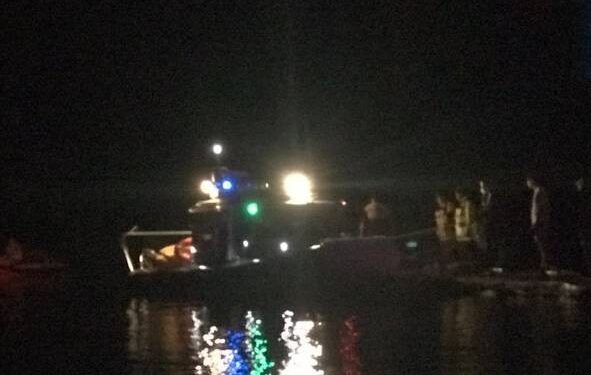 Lago Ranco: Cuatro kayakistas fueron rescatados luego que uno de ellos volcara