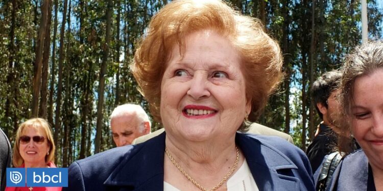 A los 99 años de edad murió Lucía Hiriart viuda de Augusto Pinochet