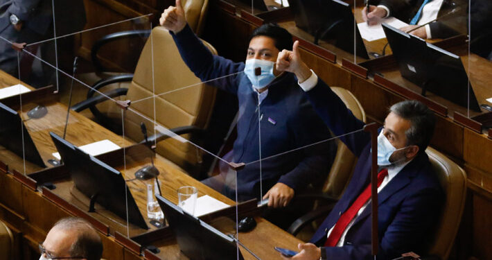 Diputados RN llamaron al Presidente electo Boric a respaldar la devolución de los retiros de las AFP