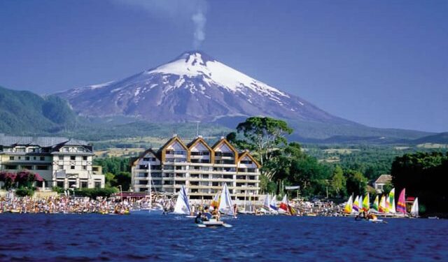 Confirman un fallecido tras caída de avioneta cerca de volcán Villarrica