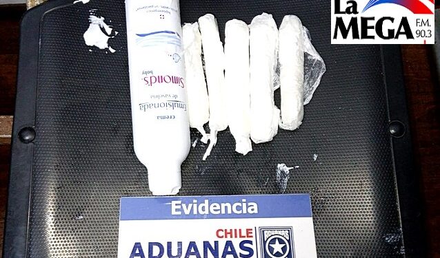 Pasajero ocultaba cocaína dentro de crema emulsionada para bebé