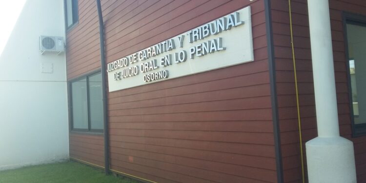 Guardia osornino formalizado por abuso sexual y violación de menor de edad