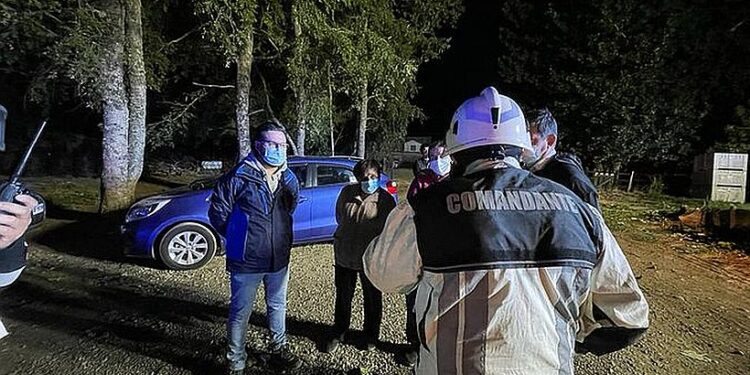Más de 25 hectáreas ha consumido incendio forestal en Osorno