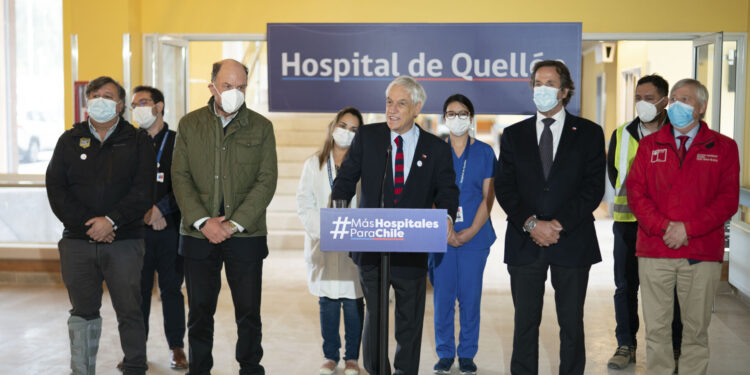 Quellón: Presidente Piñera destaca construcción de más de 50 nuevos hospitales a lo largo de todo Chile