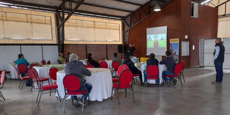 Productores agrícolas conocieron alternativas forrajeras para enfrentar el invierno