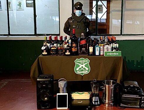 Carabineros detiene a dos sujetos por robo frustrado en restaurante de Puerto Montt