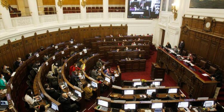 Plebiscito de salida: Rechazo a nueva constitución se impone al Apruebo según Pulso Ciudadano