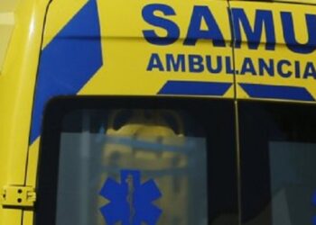 Joven en estado de ebriedad volcó su vehículo este viernes en Osorno 