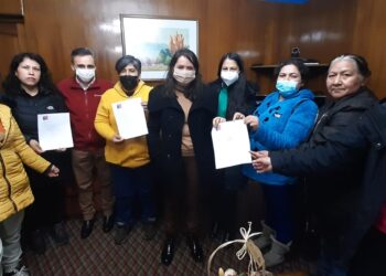 Manipuladoras de alimentos en Osorno deponen paro tras lograr acuerdo con autoridades