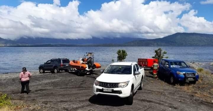 Buscan a joven santiaguino desaparecido desde febrero en Puyehue 