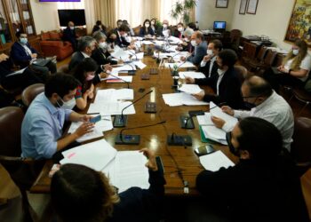 Comisión de Trabajo aprobó en general retiro acotado de fondos de pensiones