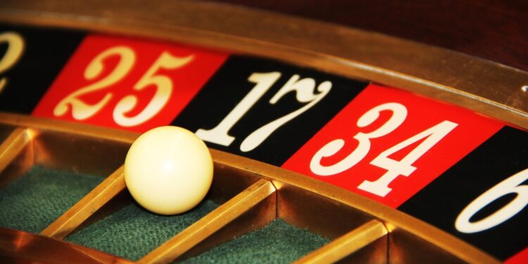 Tribunal frenó la revocación del permiso de Enjoy sobre el casino de Puerto Varas
