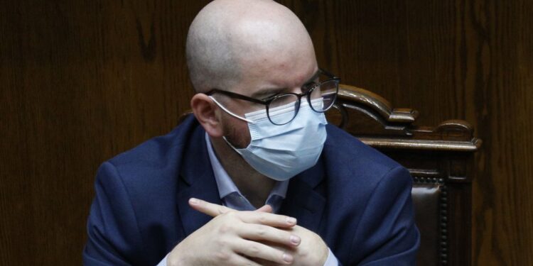 Gobierno renovará la suma urgencia de la amnistía a los presos del estallido