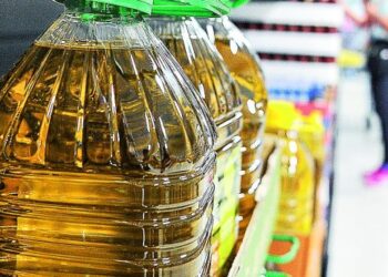 Precio del aceite en Chile ha superado los 3 mil pesos el litro en algunos comercios