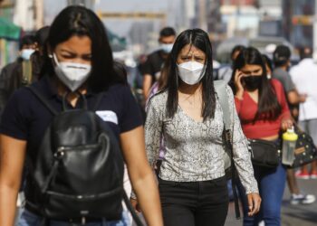 Comienza flexibilización del uso de mascarilla en espacios abiertos