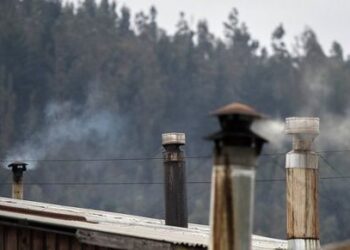 Inicia período de episodios críticos por mala calidad del aire en Puerto Montt y Puerto Varas 