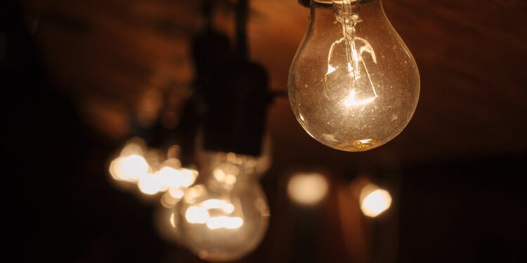 Límite de invierno: Saesa llama al uso eficiente de la energía para evitar recargos adicionales