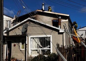 Incendio destruyó una vivienda y dejó 7 damnificados en Osorno