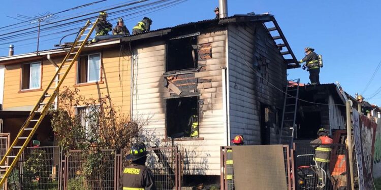 Incendio dejó una familia damnificada en Osorno: no hubo lesionados