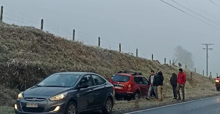 Deslizamientos por escarcha provocan accidentes en provincia de Osorno
