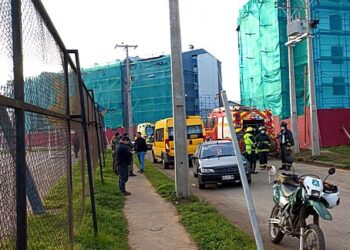 Cinco lesionados deja accidente vehicular que involucró a furgón escolar