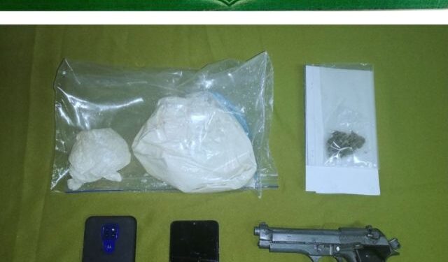 Sujetos son detenidos por tráfico de drogas en sector Alerce de Puerto Montt 