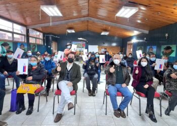18 familias recibieron títulos de dominio en San Juan de la Costa