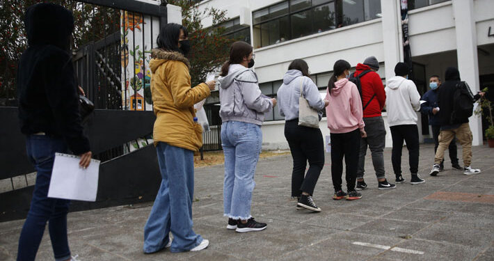 Más de 33 mil postulantes se inscribieron para rendir la primera Prueba de Transición de Invierno￼