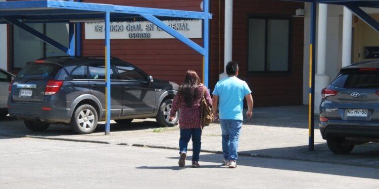 Osorno: Adulto mayor intentó estrangular a su esposa 