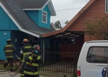 Hombre de 52 años resultó con quemaduras tras incendio de vivienda en Osorno