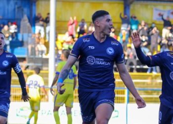 Provincial Osorno ganó por 3 a 0 contra Deportes Rengo jugando de local