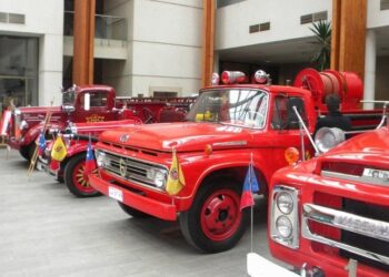 Día de los Patrimonios: Bomberos de Osorno exhibe sus carros reliquias hoy domingo