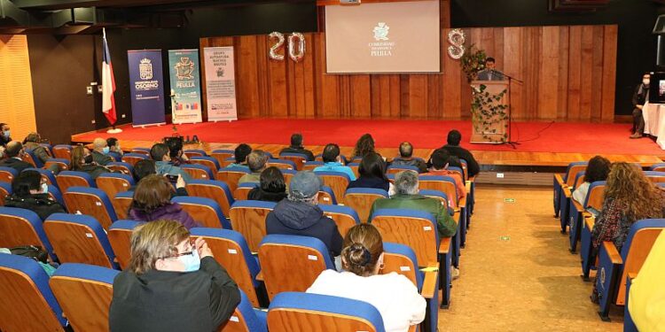Estrenan documental de Comunidad Terapéutica “Peulla” en su aniversario número 20 en Osorno