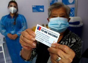 Minsal informará si se incorporará una quinta dosis contra el covid-19