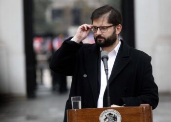 Pulso Ciudadano: desaprobación del presidente Boric llega al 56,4%