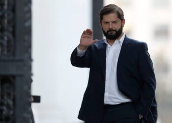 Cadem: Boric es el Presidente peor evaluado en sus primeros 100 días de gobierno desde 2014