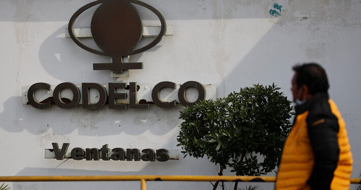 Federación de Trabajadores oficializa paro nacional de «todas las divisiones de Codelco»: «Comienza esta semana»