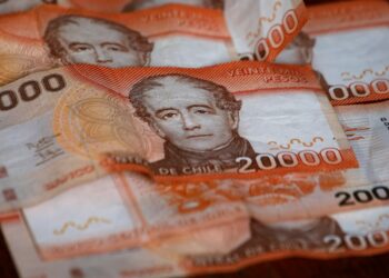 UF superó los 33.000 pesos tras mayor IPC en casi 30 años