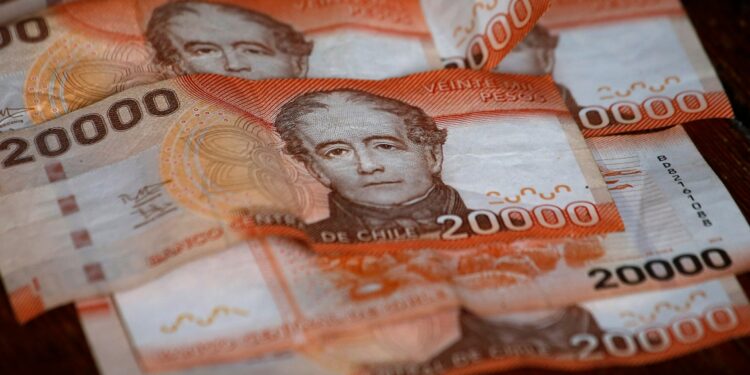 UF superó los 33.000 pesos tras mayor IPC en casi 30 años
