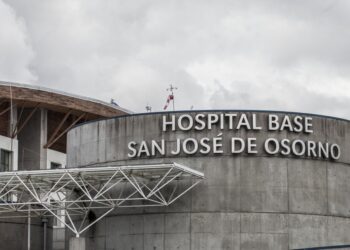 Hombre quedó libre y con prohibición de acercarse a su pareja tras lanzarle agua hiriviendo en Osorno