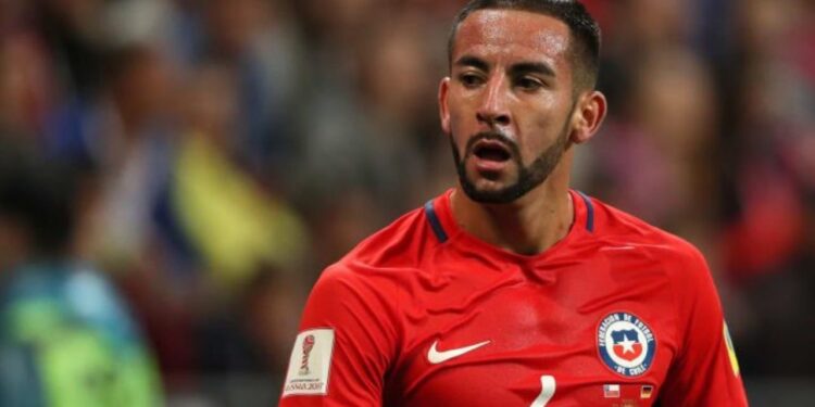 El gran golpe del mercado: Mauricio Isla es nuevo jugador de Universidad Católica